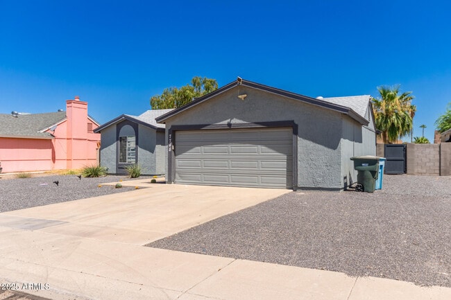Building Photo - 7748 W Minnezona Ave