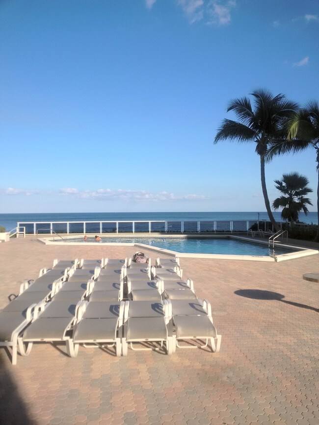 Photo - 3700 Galt Ocean Dr Apartment