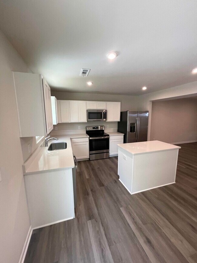 Foto del edificio - 2757 Thornton Grove Blvd