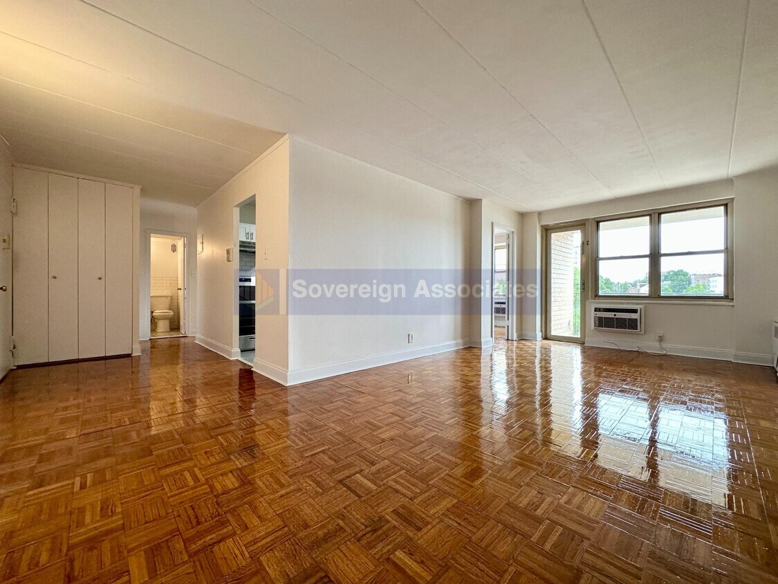 30 Park Ave Room for Rent in Mount Vernon, NY