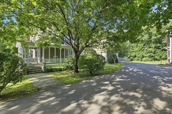 Building Photo - 50 Rockwood Rd