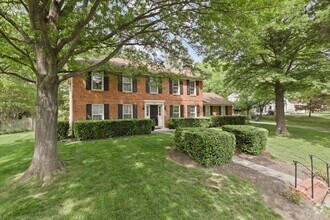 Building Photo - 4203 Maple Tree Ct