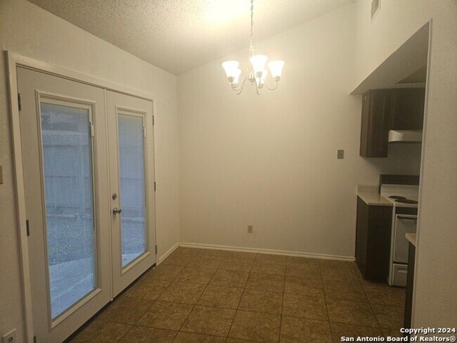 Foto del edificio - 3 Bedroom in Marshall Meadow