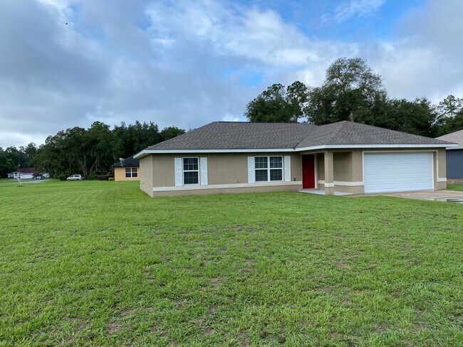 Building Photo - Marion Oaks Unit 1