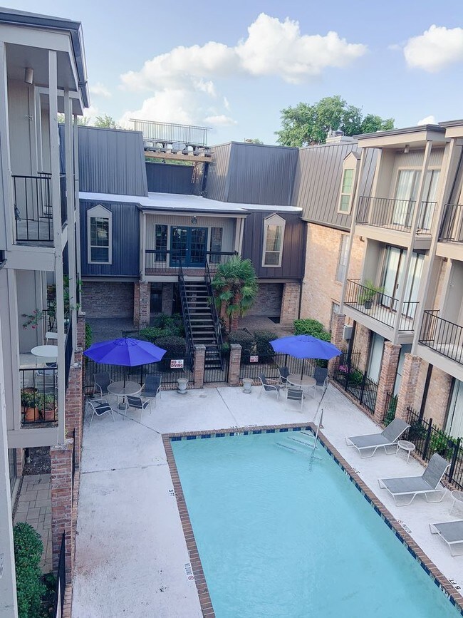 Foto del edificio - 2425 UNDERWOOD STREET 354