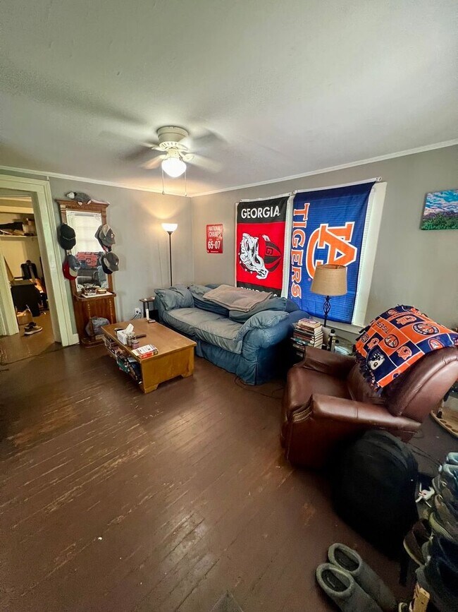 Foto del edificio - 810 Oconee St