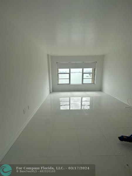Building Photo - 11111 Biscayne Blvd