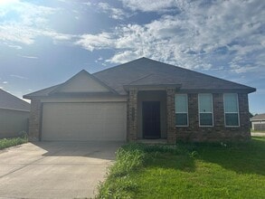 Building Photo - 3828 Centerfire Rd