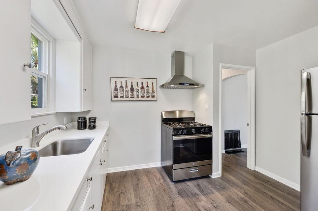 10185 Alhambra Ave, Cupertino, CA 95014 Townhome Rentals in Cupertino