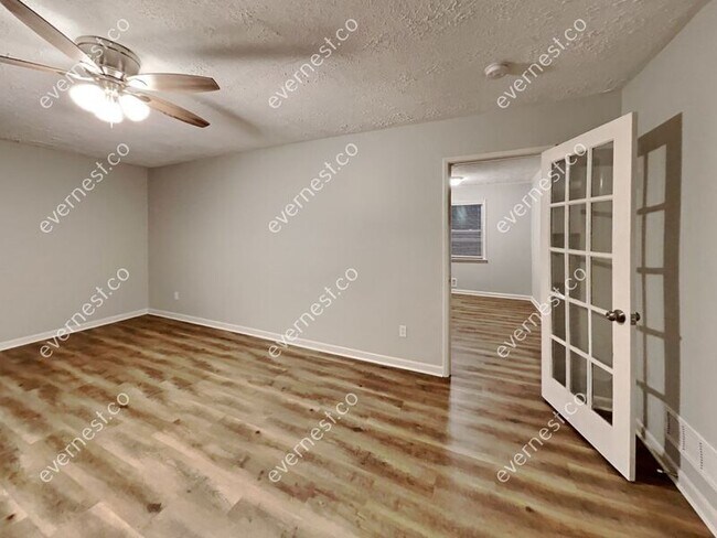 Building Photo - 6010 Cristie Dr