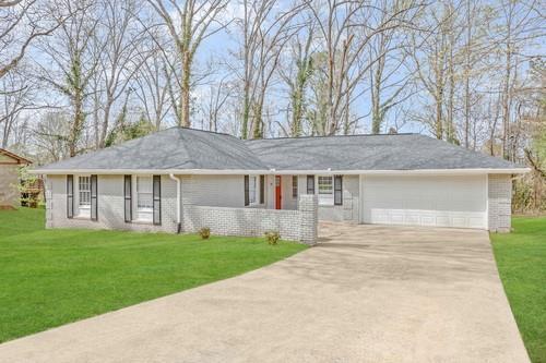 Foto del edificio - 3092 Sumac Dr