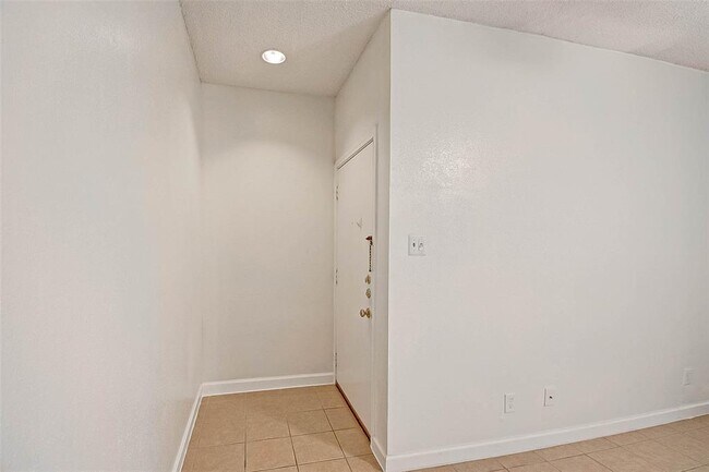 Building Photo - 7900 N Stadium Dr