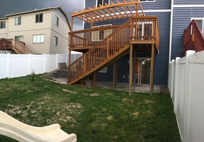 Foto del edificio - 4104 Gunsmoke Rd