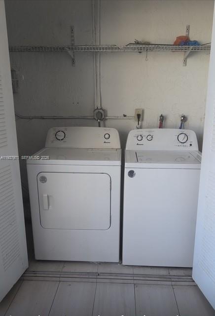 Foto del edificio - 10847 NW 7th St