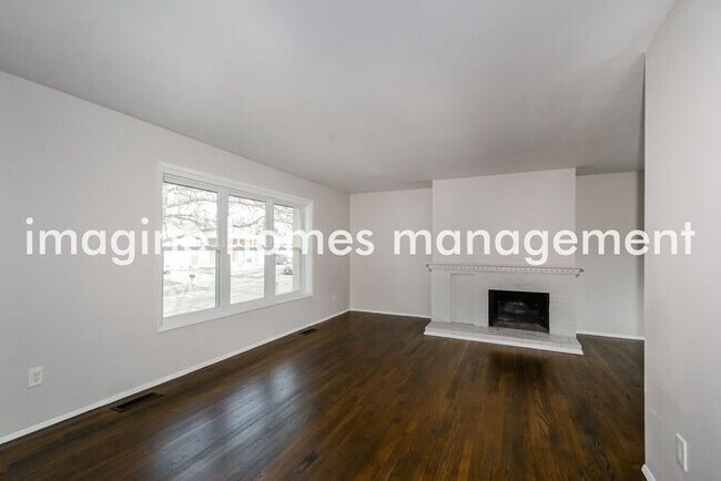 Foto del edificio - Pet-Friendly 3 Bedroom Home in Ballwin