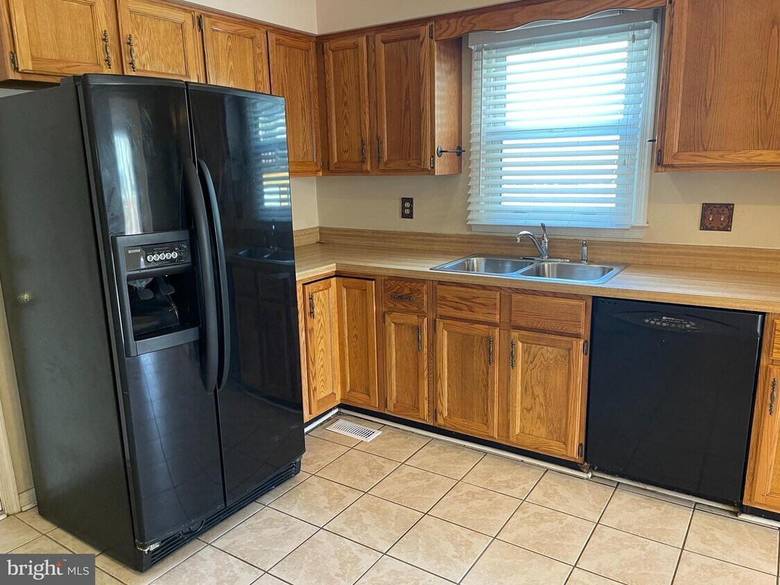 121 Ivywood Dr, Stafford, VA 22554 House Rental in Stafford, VA