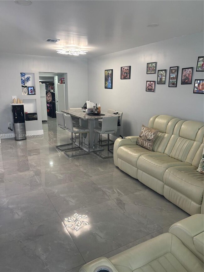 Foto del edificio - 14500 SW 289th St