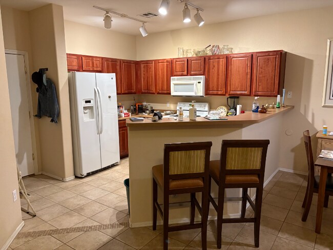 Foto del edificio - 1702 E Bell Rd