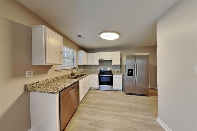 Foto del edificio - 3703 Majestic Dr SW