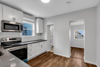 Building Photo - 22 Navesink Ave