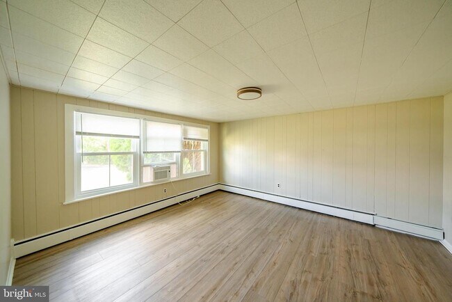 Foto del edificio - 335 Marshall St