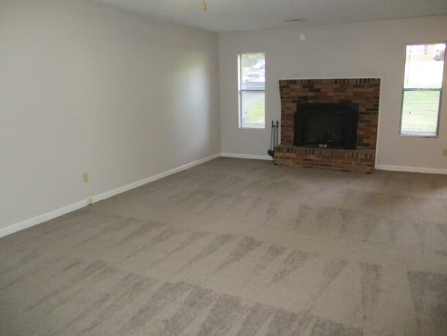 Building Photo - Beautifully Updated home in Hephzibah