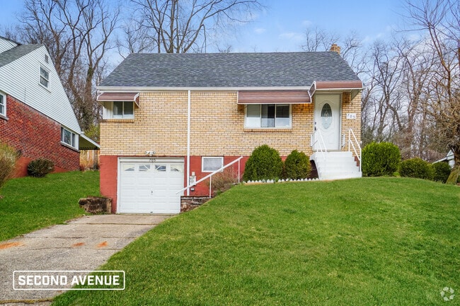Building Photo - 705 Churchill Ave