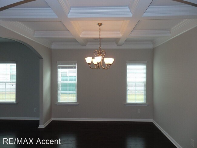 Building Photo - 4 br, 2.5 bath House - 98 McCrady Drive