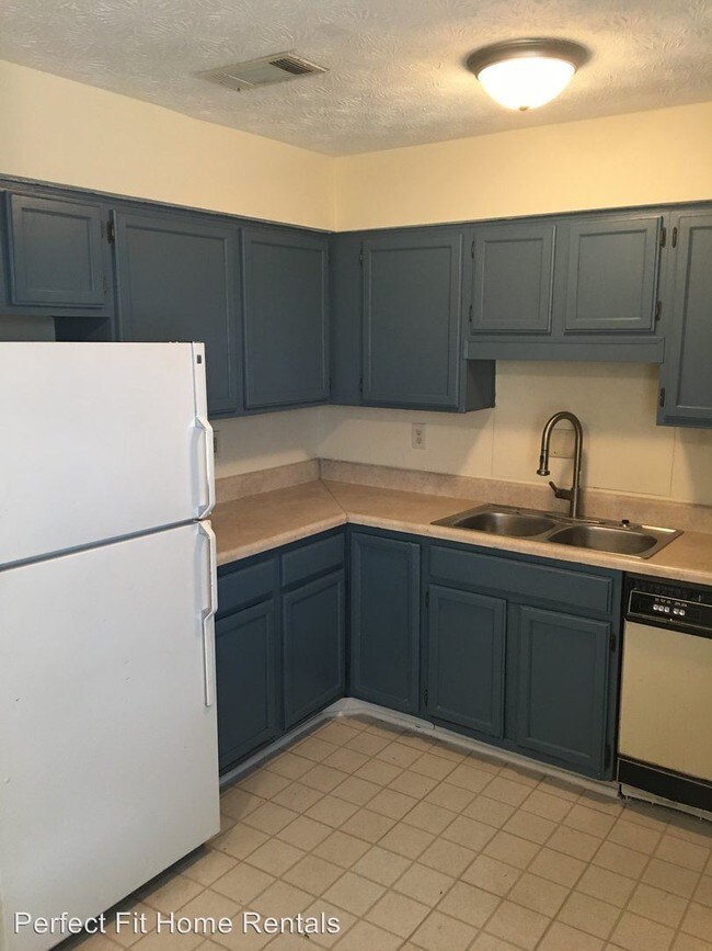 Building Photo - 3 br, 2.5 bath House - 3469 Blazing Pine Path