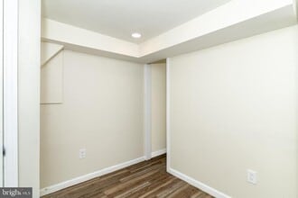 Building Photo - 505 Rand St