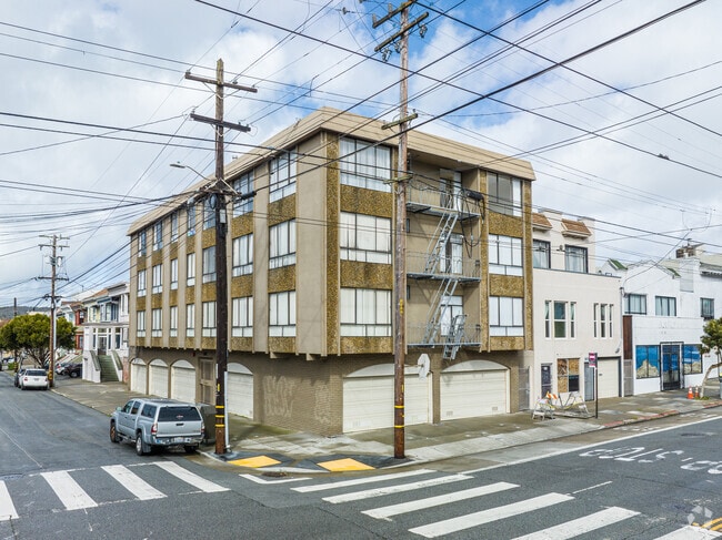 Building Photo - 4th Avenue Apartments