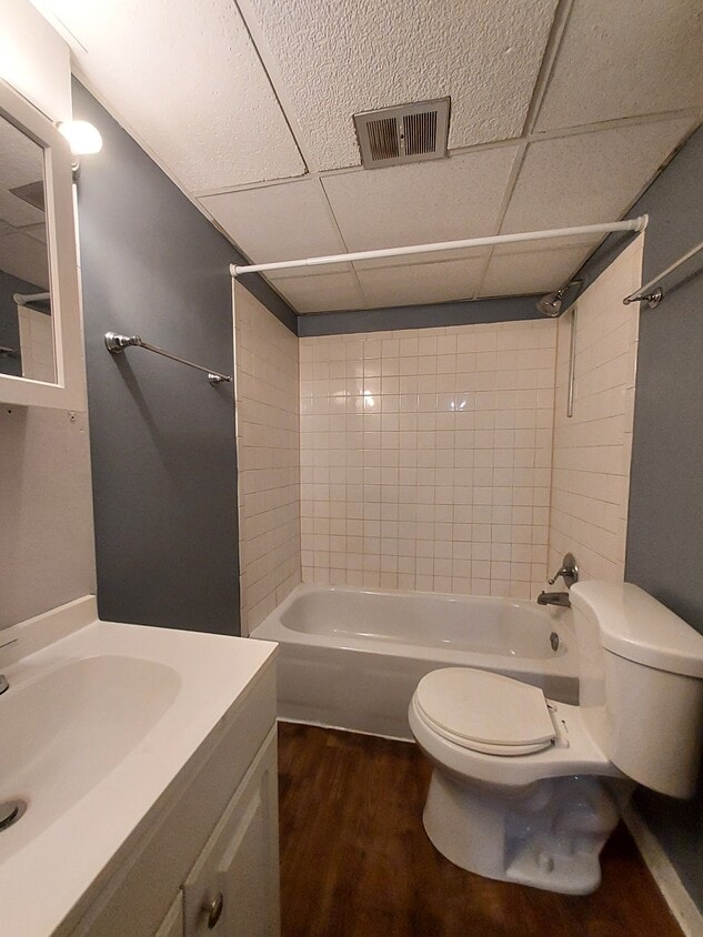 Foto del edificio - 16 Osage St