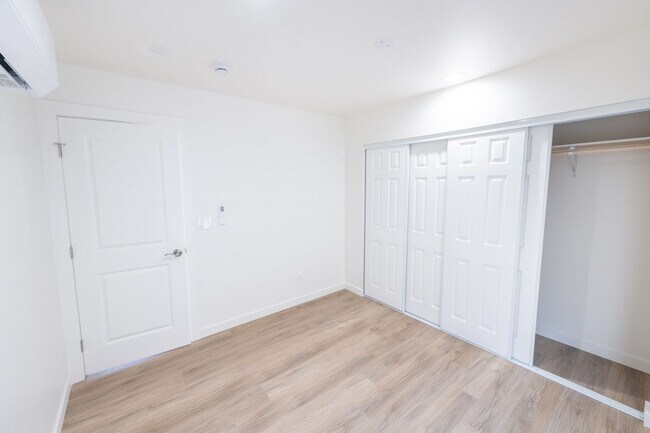 Foto del edificio - 2 BEDROOM / 1 BATH IN LEMON GROVE $2495.00...