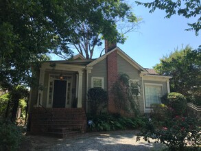 Building Photo - 616 Cloverdale Rd