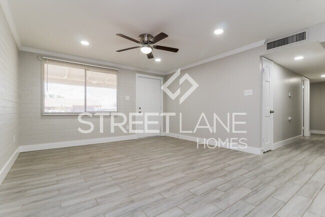 Foto del edificio - Charming 3 Bedroom in Phoenix!