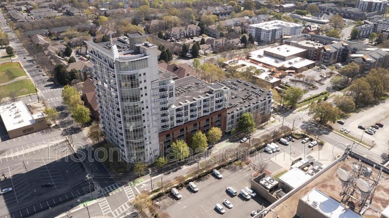 Foto principal - 525 E 6th St