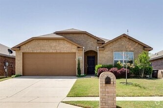 Building Photo - 4533 Wheatland Dr