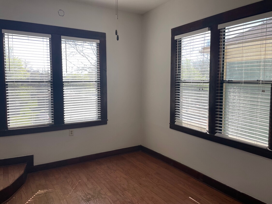 Foto principal - 2220 S State St
