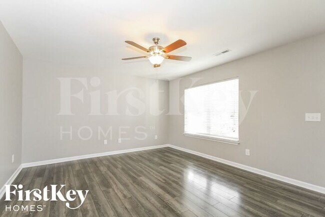 Foto del edificio - 4295 Kendall Farms Way