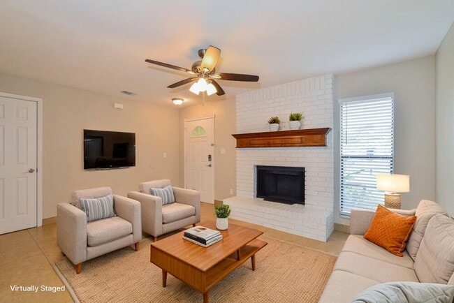 Building Photo - 1343 San Felipe Ct
