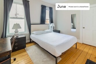 Building Photo - Room in Shared 3 bed/2 bath home in Central Square (Cambridge)