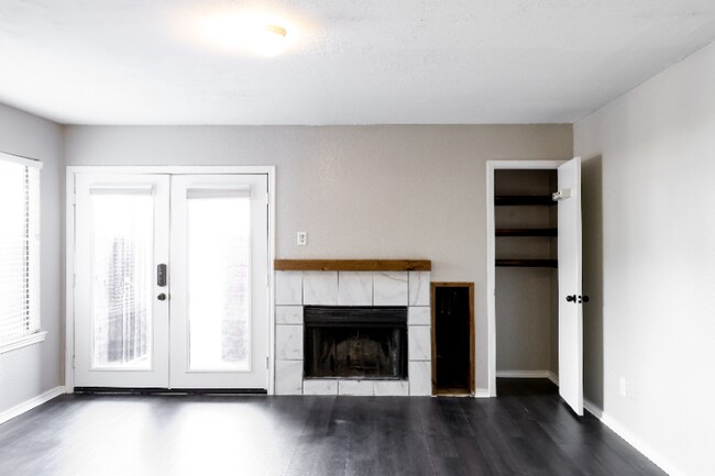 Building Photo - 1704 Baird Farm Cir