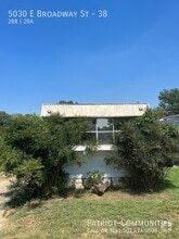 Building Photo - 5030 E Broadway St