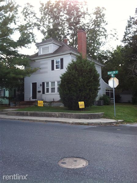 Primary Photo - 112 Naylor St