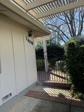 Building Photo - 1408 Mello Pl