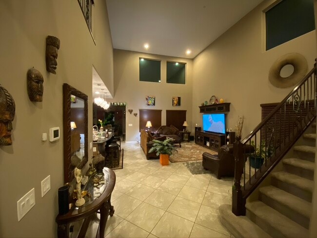 Living room from main entrance - 2627 W Gray Wolf Trl