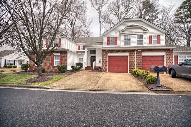 Building Photo - 308 Charleston Way