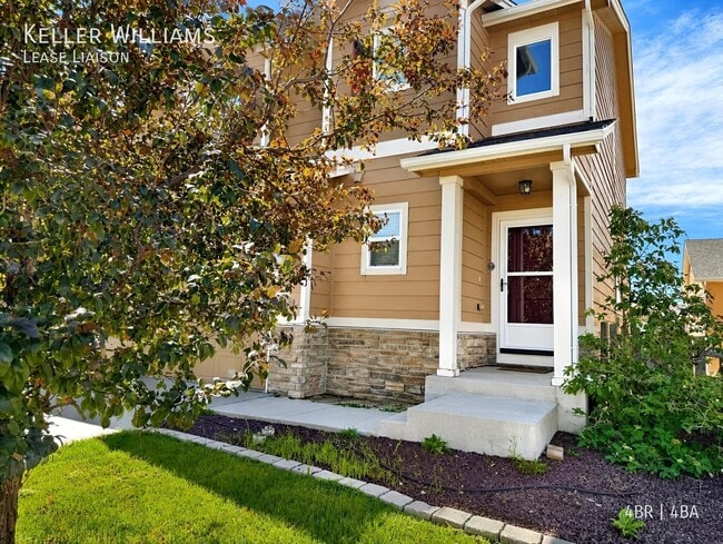 Building Photo - 909 Fire Rock Pl