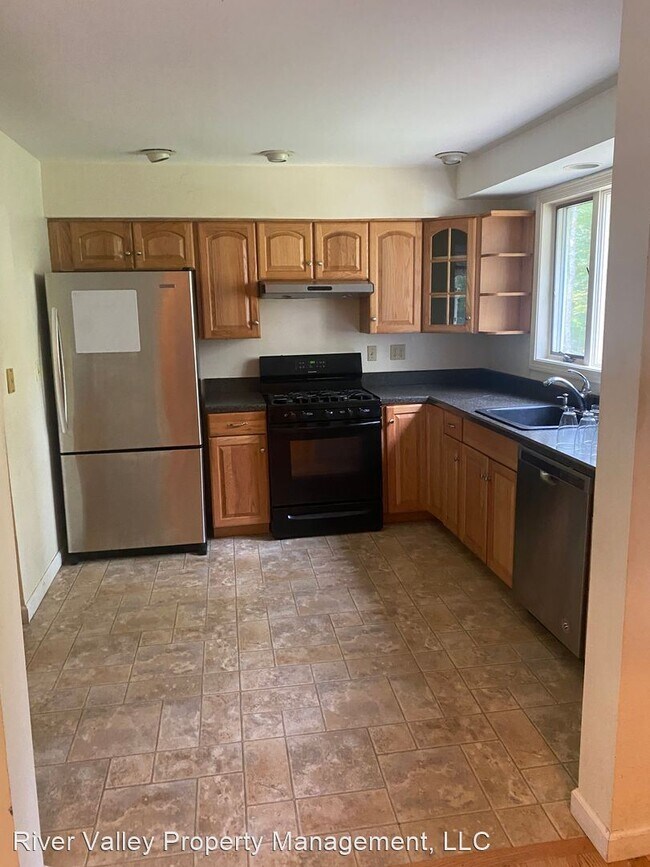 Foto del edificio - 4 br, 3 bath House - 730 Newton Lane