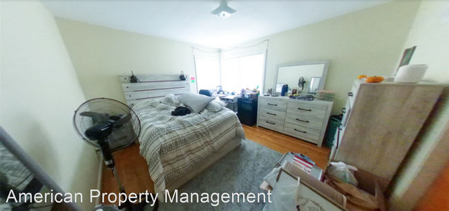 Foto del edificio - 5 br, 2 bath House - 1540 Harry Rd